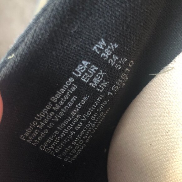 American Eagle Women's Black Flat Slip on Shoes Size 7 - Picture 7 of 11